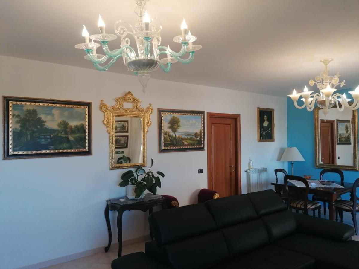 B&Byanet'S Beautiful House Civitavecchia Exteriör bild