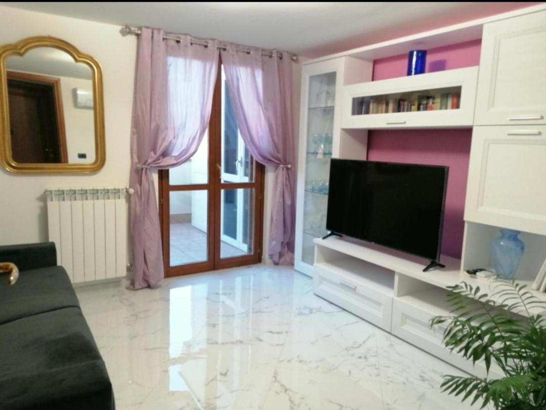 B&Byanet'S Beautiful House Civitavecchia Exteriör bild